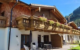 Hochalmbahnen Chalets Rauris 1-20 WE4, Maislaufeldweg 1r OG